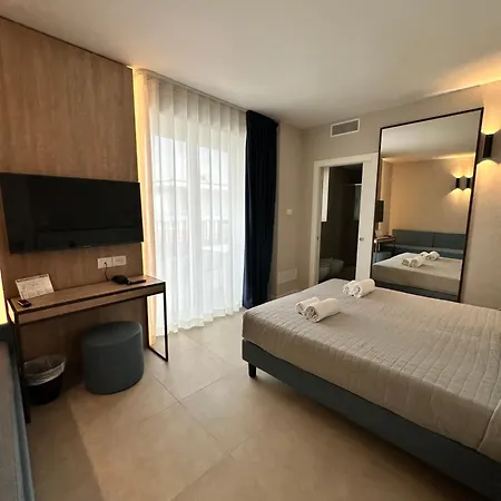 Petit Hotel Caorle Exterior photo